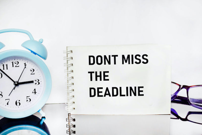 Don't miss deadline, text words typography written on notepad, business education and self development concept